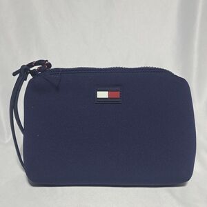 Tommy Hilfiger Navy Wristlet Zippered‎ Pouch 5" X 8"